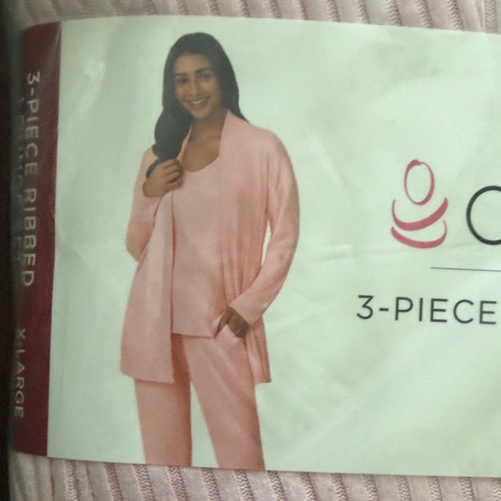 Cuddl Duds Soft Pink Ribbed Lounge Set - Picture 4 of 4